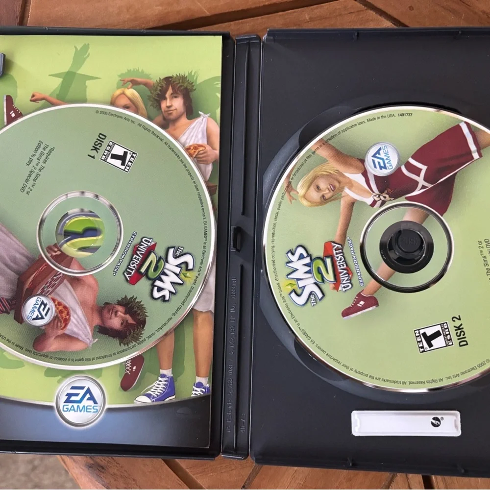 The Sims 2 University Expansion Pack UNUSED